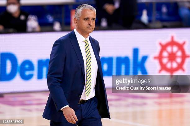 Igor Kokoskov, head coach of Fenerbahce Beko Istanbul during the 2020/2021 Turkish Airlines EuroLeague match between FC Barcelona and Fenerbahce Beko...