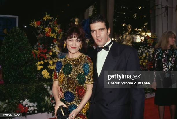 Spanish actress Ana Leza and her husband, Spanish actor Antonio Banderas attend the 64th Annual Academy Awards, held at the Dorothy Chandler Pavilion...