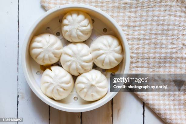 chinese steamed bun - dim sum stock pictures, royalty-free photos & images
