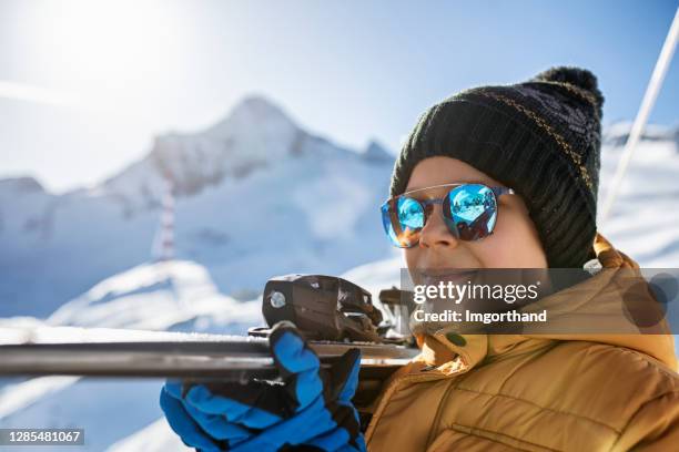 43 139 photos et images de Lunette Ski - Getty Images