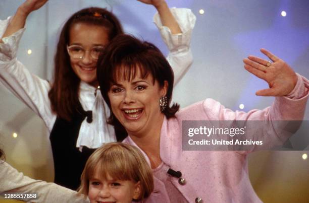 Mini Playback Show, Musikshow mit Moderatorin Marijke Amado und Kinderstars, Deutschland 1994, Sendung vom 26. Dezember 1994.