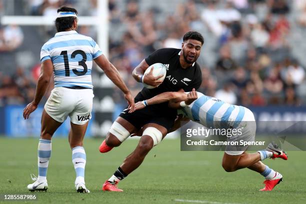 Hoskins Sotutu of the All Blacks charges forward during the 2020 Tri-Nations rugby match between the New Zealand All Blacks and the Argentina Los...