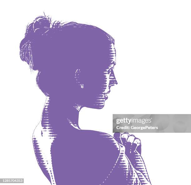 gravur silhouette der sinnlichen frau - messy bun stock-grafiken, -clipart, -cartoons und -symbole