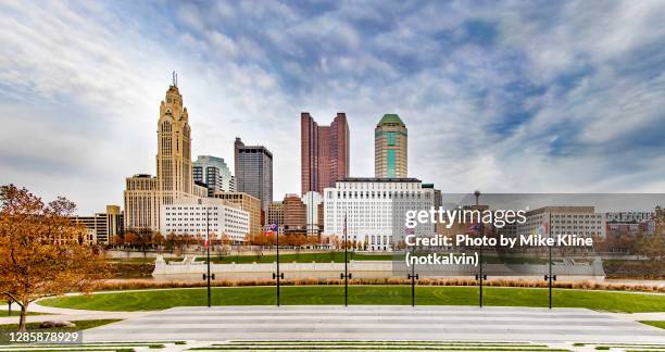 columbus from genoa park - columbus ohio ストックフォトと画像