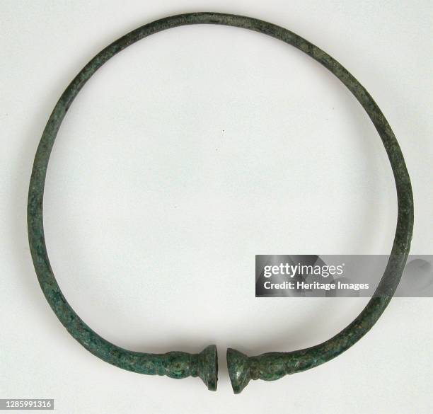 Torque Celt 45 Celtic Torque Stock Photos, High-Res Pictures, and Images - Getty Images