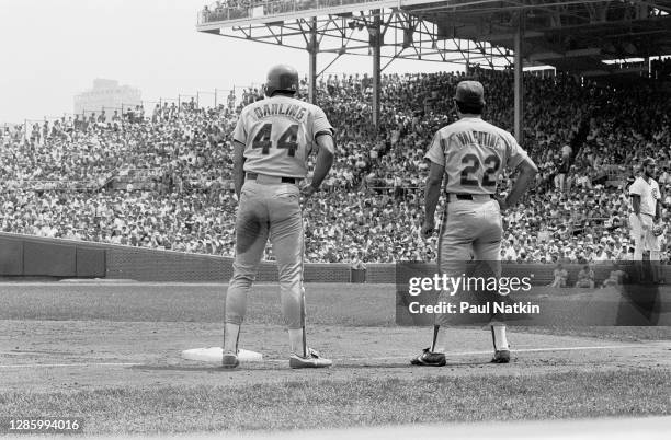 Ron Darling and Bobby Valentine of the New York Mets on August 7, 1984 at Wrigley Field in Chicago, Il.