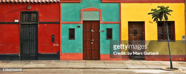 colorful houses, lima, peru - lima perú stock-fotos und bilder