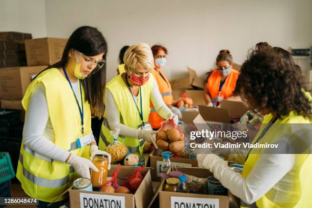 Foodbank Collection Photos And Premium High Res Pictures Getty Images foodbank-collection-photos-and-premium-high-res-pictures-getty-images