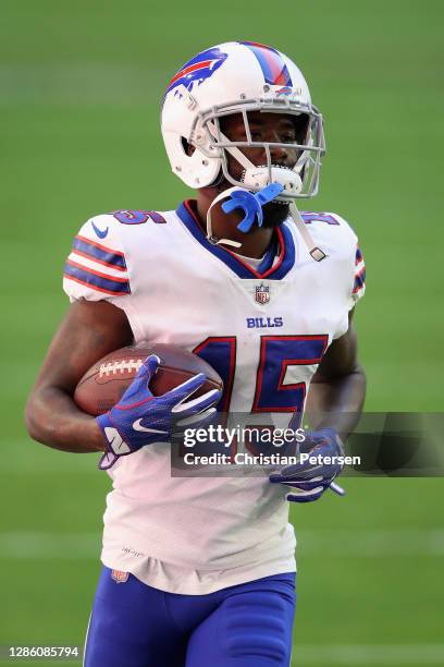 Wide receiver John Brown of the Buffalo Bills warms up before the NFL game against the Arizona Cardinals at State Farm Stadium on November 15, 2020...