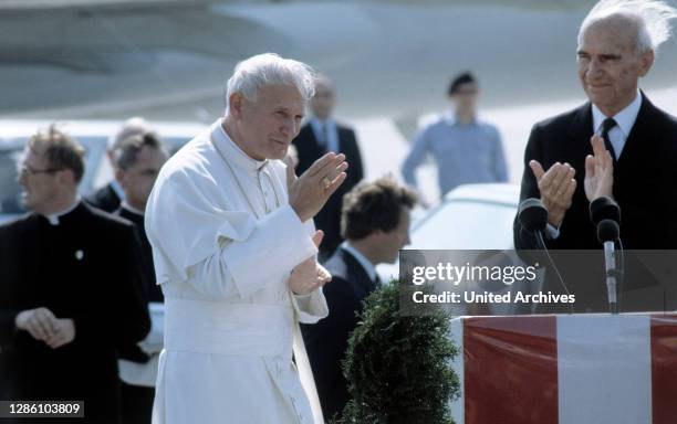 Papst Johannes Paul II bei seinem Besuch in München,1987.
