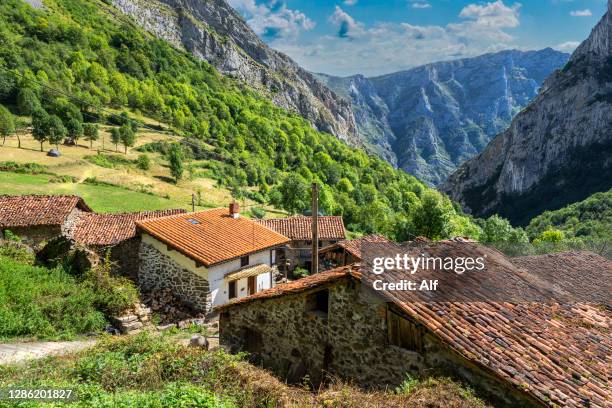 village of viboli in the council of ponga, asturias, spain - asturias stock pictures, royalty-free photos & images