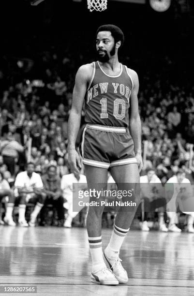 Walt Frazier of the New York Knicks of the Chicago Bulls in the 1974-1975 season at the Chicago Stadium in Chicago, Il.