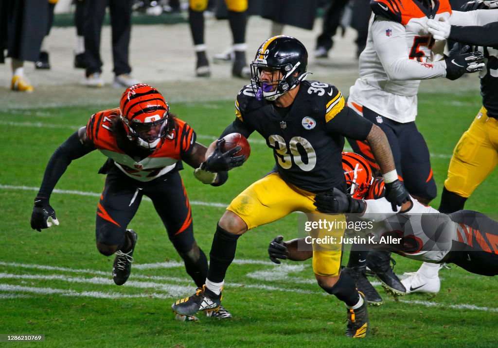 Cincinnati Bengals v Pittsburgh Steelers