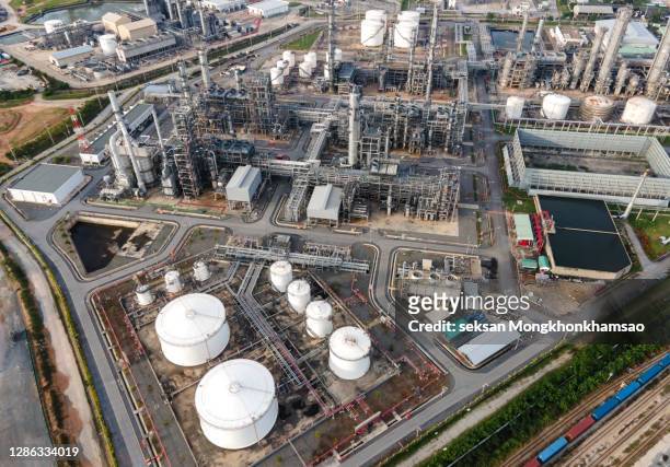 industrial manufacturing petrochemical - gulf countries fotografías e imágenes de stock