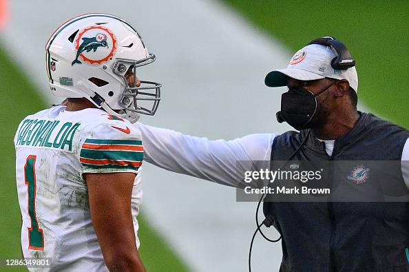Los Angeles Chargers v Miami Dolphins Los Angeles Chargers v Miami Dolphins
