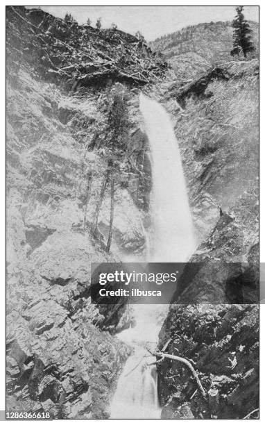 bildbanksillustrationer, clip art samt tecknat material och ikoner med antik svartvitt foto av usa: bear creek falls, ouray, colorado - ouray colorado