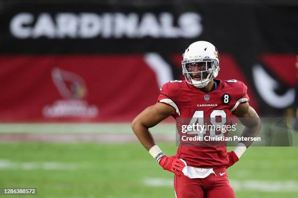 Linebacker Isaiah Simmons of the Arizona Cardinals during the NFL game against the Buffalo Bills at State Farm Stadium on November 15, 2020 in...