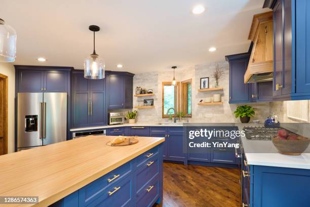 home improvement remodelado diseño de cocina contemporánea - armario fotografías e imágenes de stock