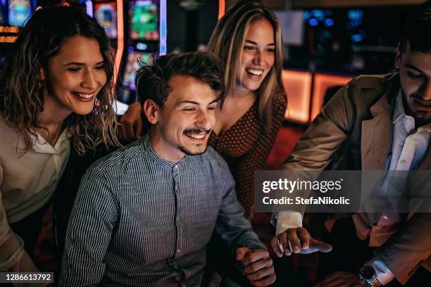 amazing game - free bet slots no deposit【th733com】triple lucky slot machine stock pictures, royalty-free photos & images