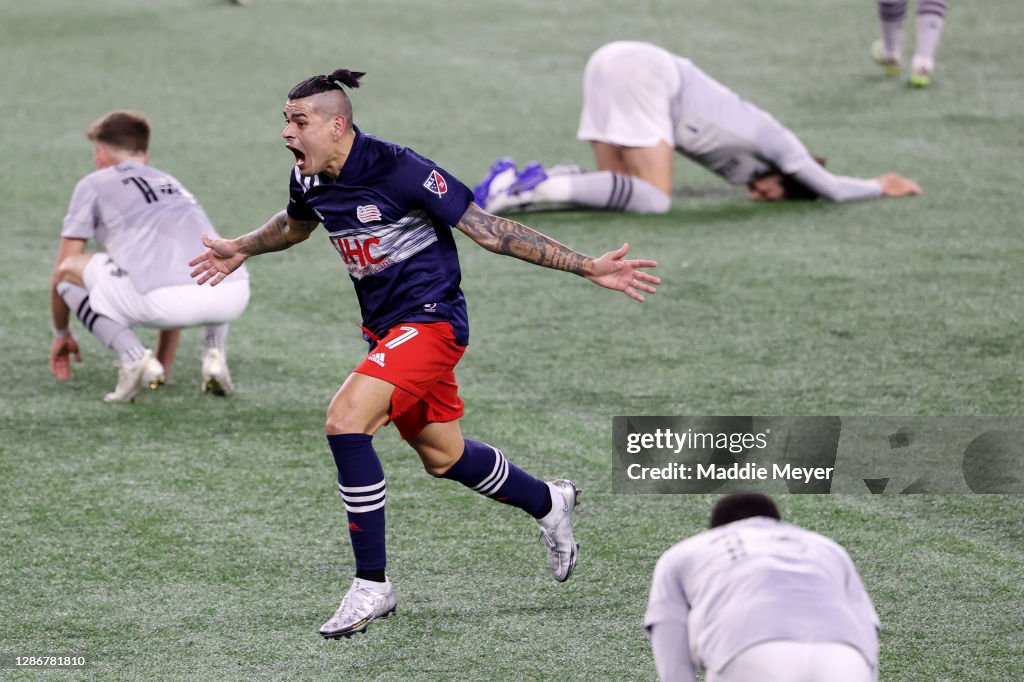 Montreal Impact v New England Revolution: Play-In Round - MLS Cup Playoffs