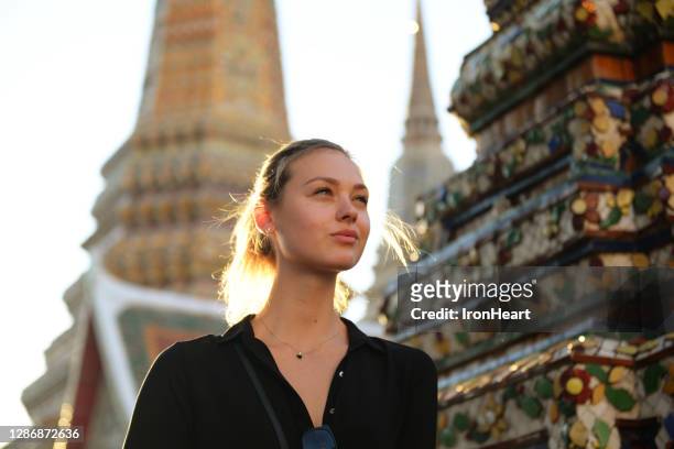 travel in thailand. - thai ethnicity stock-fotos und bilder