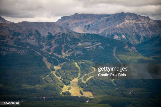 lake louise ski resort, alberta canadian rocky mountains - banff ski stock pictures, royalty-free photos & images