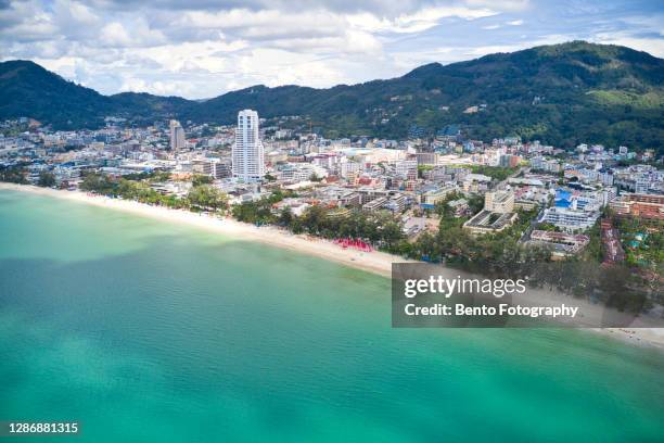 panoramic aerial view of patong beach, phuket, thailand - provincia-di-phuket foto e immagini stock