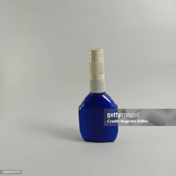 blue correction pen - correction fluid stockfoto's en -beelden