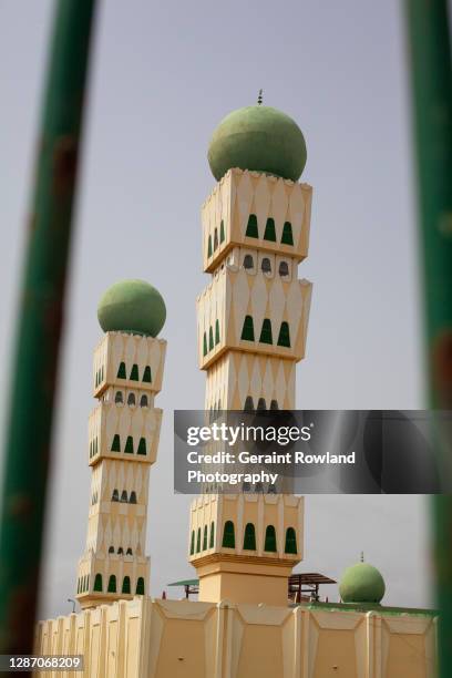 grand mosque of dakar - dakar senegal bildbanksfoton och bilder