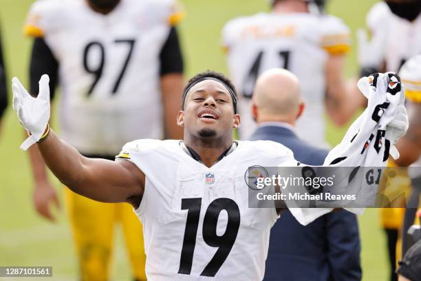 JuJu Smith-Schuster of the Pittsburgh Steelers reacts during the second half against the Jacksonville Jaguars at TIAA Bank Field on November 22, 2020...