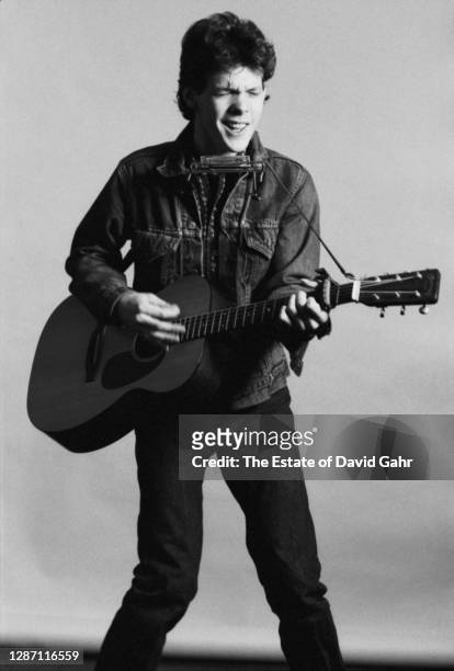 American singer songwriter and musician Steve Forbert poses for a portrait on April 27, 1978 in New York City, New York. Steve Forbert, from...