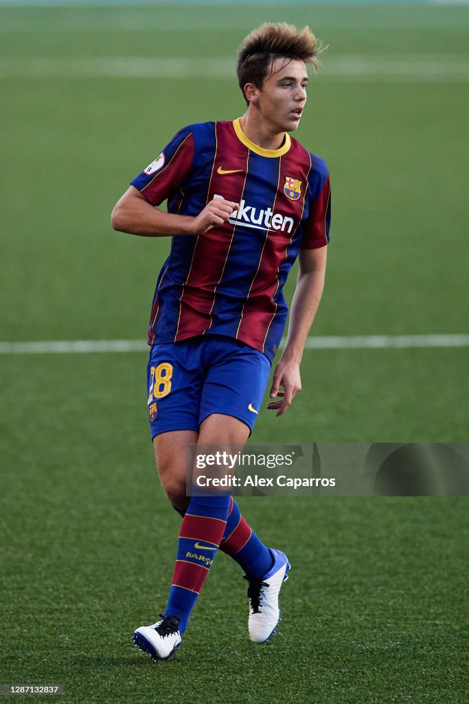 CE L'Hospitalet v FC Barcelona B - Segunda Division B