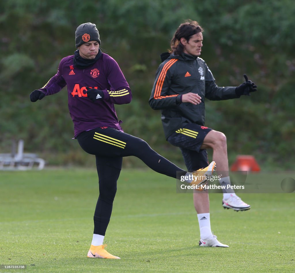 Manchester United - Press Conference And Training Session