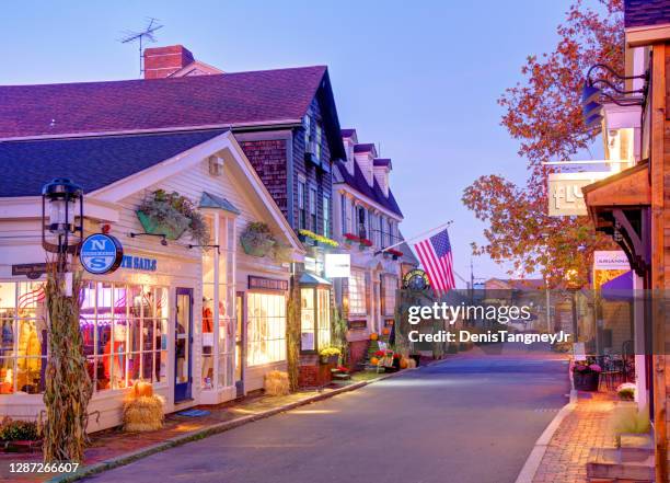 bowen's wharf i newport, rhode island - rhode island bildbanksfoton och bilder