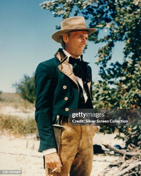 American actor Richard Widmark as Colonel Jim Bowie in the epic historical film 'The Alamo', 1960.