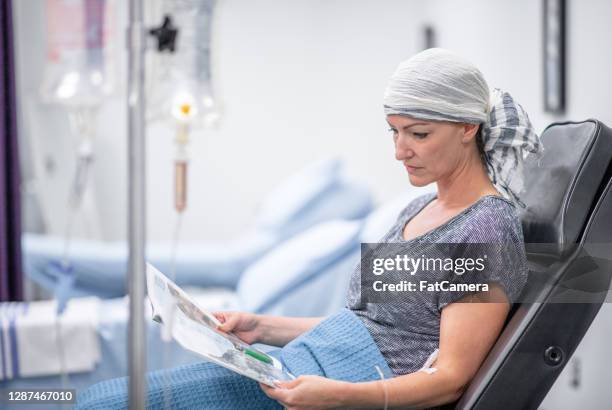 oncology patient in the hospital - chemotherapy stock pictures, royalty-free photos & images