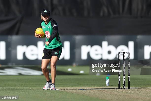 Meg Lanning of the Stars inspects the pitch during the Women's Big Bash League WBBL Semi Final match between the Melbourne Stars and the Perth...