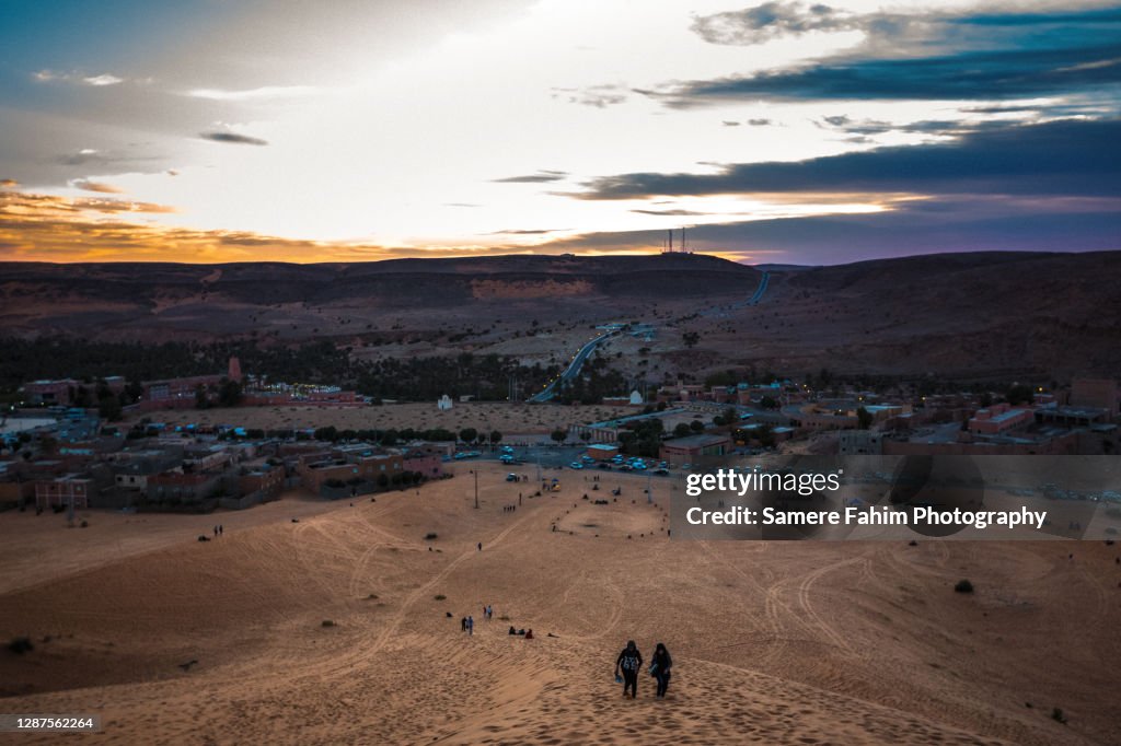 Sunset on Taghit town