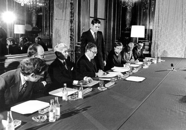 UNS: 27th January 1973 - Paris Peace Accords Are Signed Ending The Vietnam War