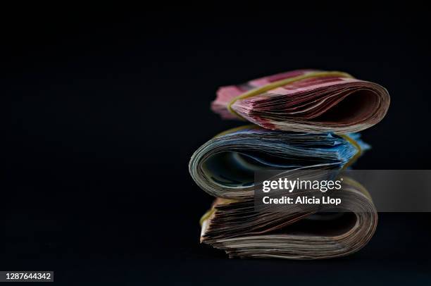 Money Stack Texture Side Money Stack Side Photos and Premium High Res Pictures - Getty Images