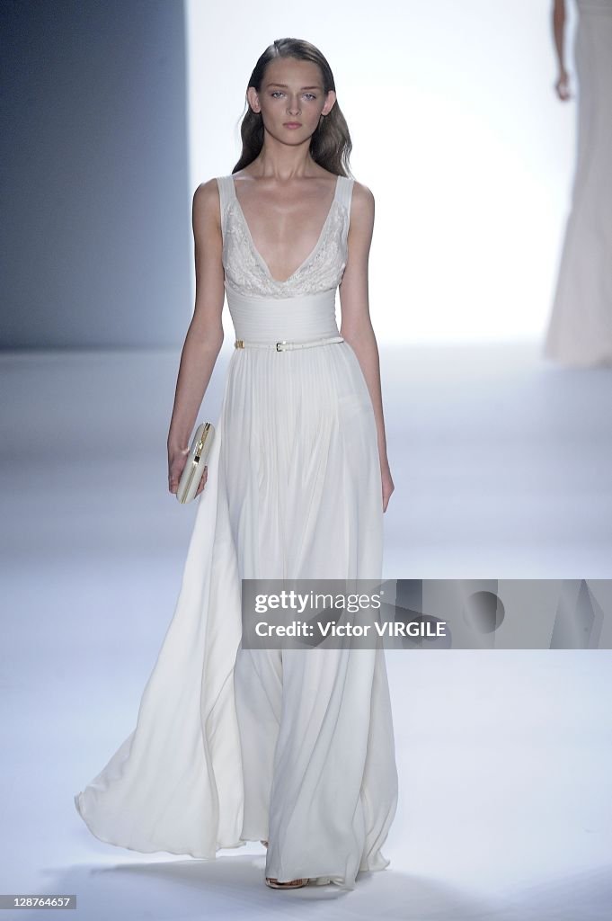 Elie Saab: Runway - Paris Fashion Week Spring / Summer 2012