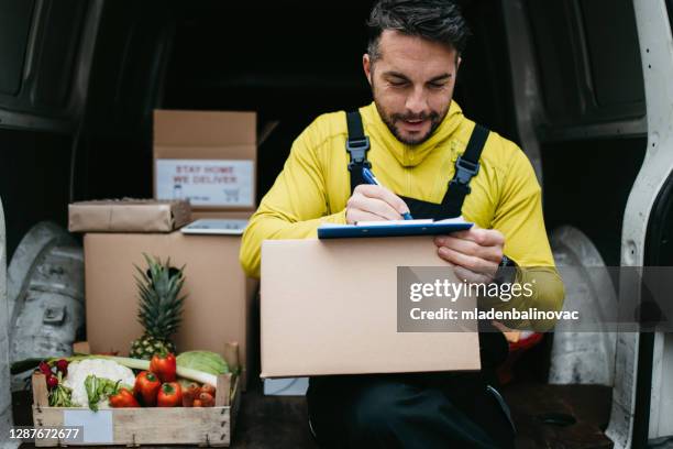 Post Delivery Driver 1,090 Postal Delivery Trucks Stock Photos, High-Res Pictures, and ...
