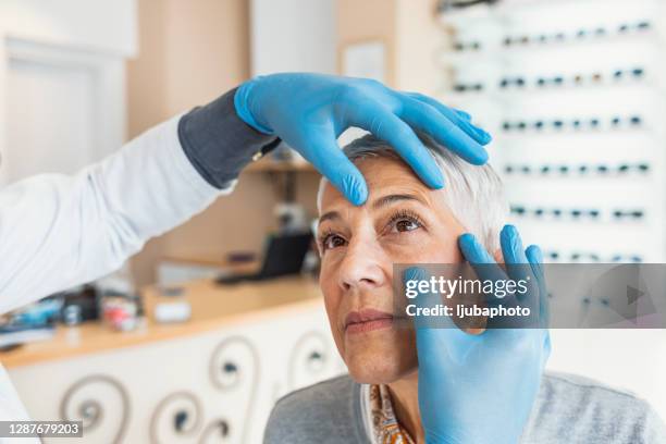 eye exam - eye exam stock pictures, royalty-free photos & images
