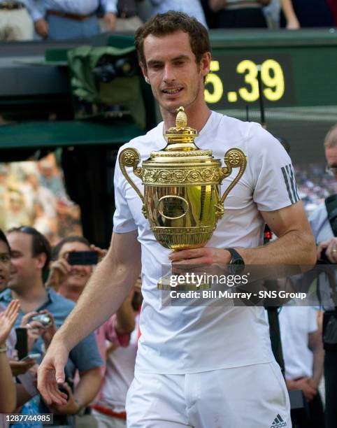 Novak DJOKOVIC Andy MURRAY .WIMBLEDON - LONDON.Sheer delight on the face of Andy Murray after clinching a straight sets victory over Novak Djokovic...