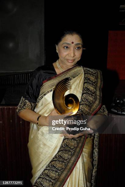 Asha Bhosle attends the Global Indian Music Awards 2010 announcement on November 02, 2010 in Mumbai, India.