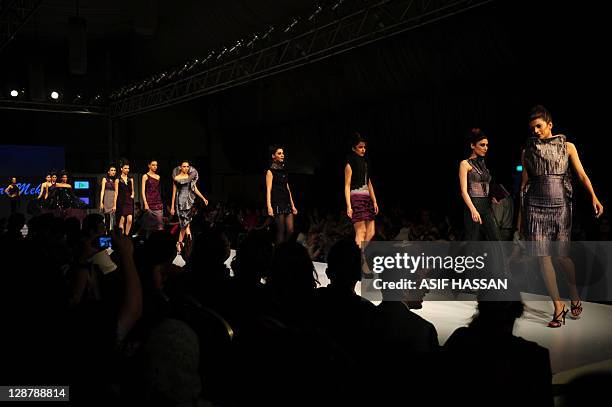 Samar Designer 23 Samar Hassan Stock Photos, High-Res Pictures, and Images - Getty Images