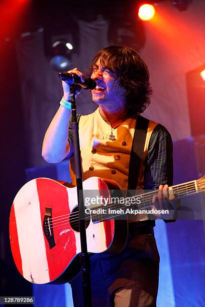 Vocalist Tom Higgenson of Plain White T's performs at El Rey Theatre on October 7, 2011 in Los Angeles, California.