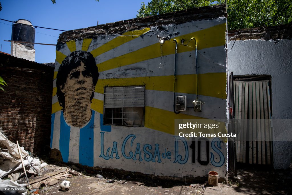 Diego Maradona's Funeral Held As Fans Grieve Around The World