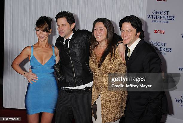 Actors Jennifer Love Hewitt, Jamie Kennedy, Camryn Manheim and David Conrad arrive to the "Ghost Whisperer" 100th Episode Celebration at XIV on March...