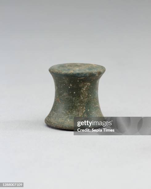 Spool Shapped Spool Shaped Photos and Premium High Res Pictures - Getty Images